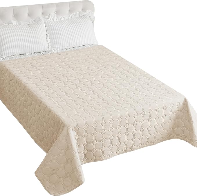 ZNSAYOTX Ultimate Cozy Blankets (82"x102") 100% Waterproof Bed Mat Blanket for Dog Pets, Couch Sofa Protector with Non-Slip Back Washable Durable, Pee Scratch Proof Easy to Clean (Beige)