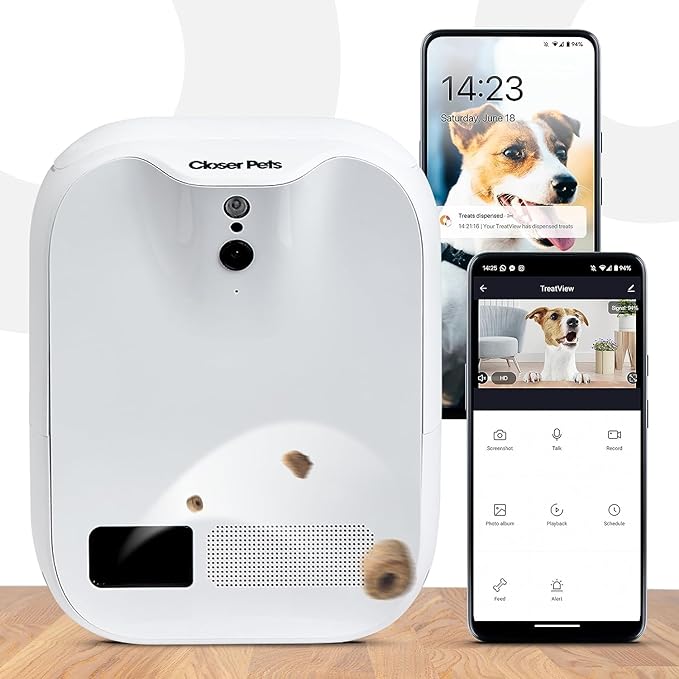 Closer Pets TreatView Pet Indoor Security Camera with Phone App (iOS/Android Compatible), with Night Vision and Built-in Treat Dispenser