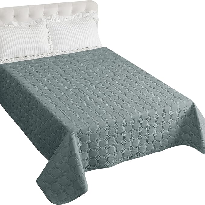 ZNSAYOTX Ultimate Cozy Blankets (82"x102") 100% Waterproof Bed Mat Blanket for Dog Pets, Couch Sofa Protector with Non-Slip Back Washable Durable, Pee Scratch Proof Easy to Clean (Dark Grey)